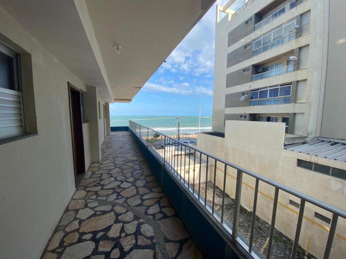 Suite Mar 210 - Economica E Compacta - Praia Do Morro - Predio Frente Mar Com Elevador, Atravessou A Avenida, Ja Esta Na Praia - Garagem - Internet Guarapari Dış mekan fotoğraf