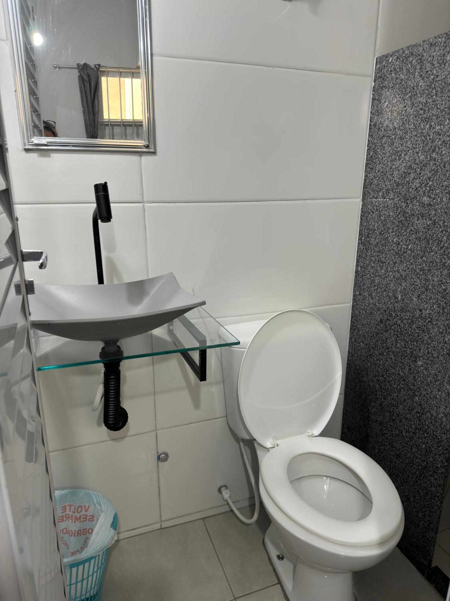 Suite Mar 210 - Economica E Compacta - Praia Do Morro - Predio Frente Mar Com Elevador, Atravessou A Avenida, Ja Esta Na Praia - Garagem - Internet Guarapari Dış mekan fotoğraf